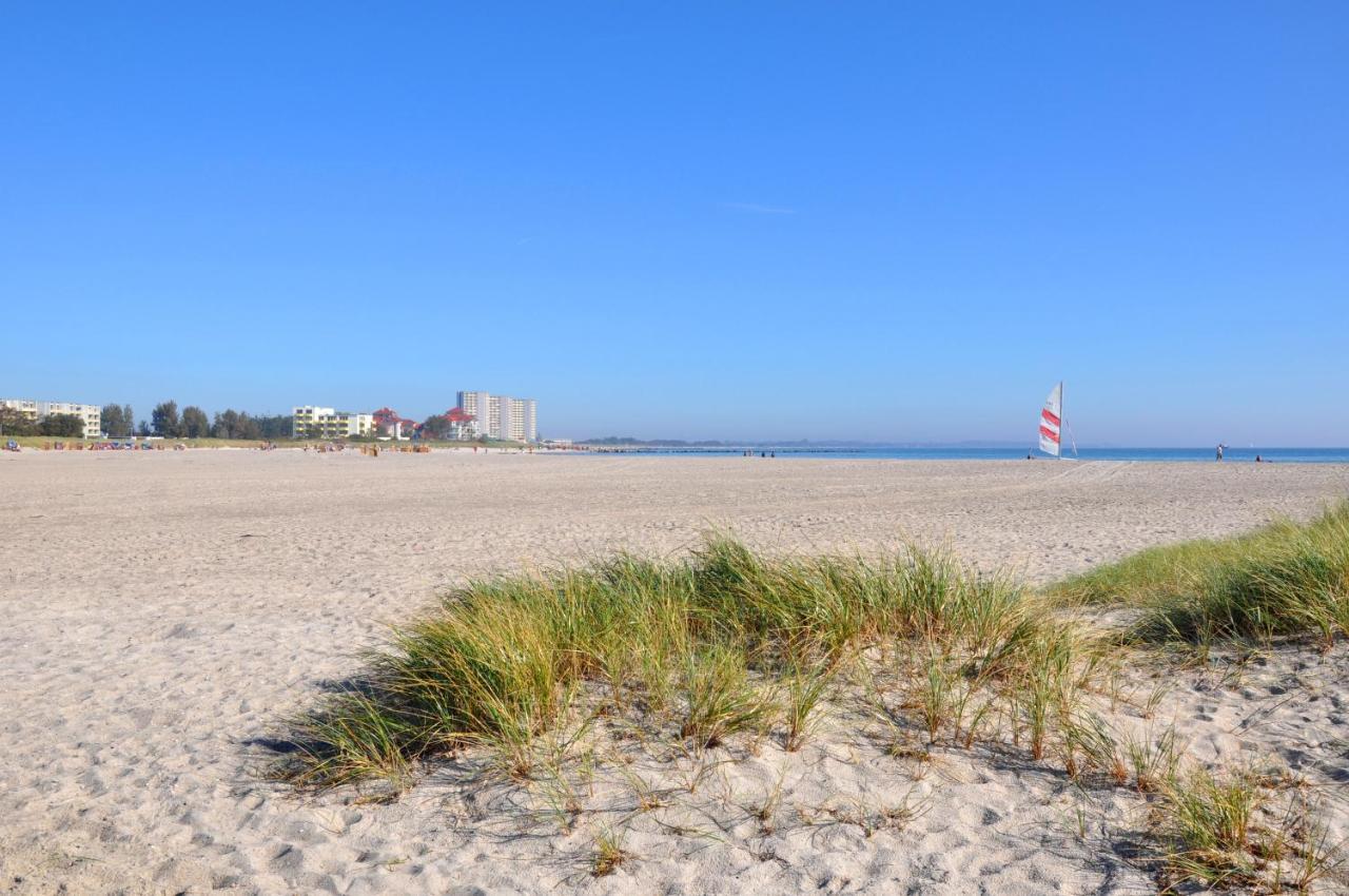 Burgtiefe Suedstrand "Duenennest" فيهمارن المظهر الخارجي الصورة